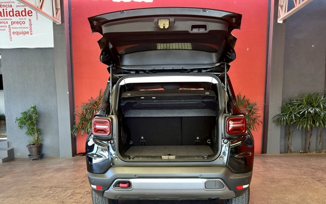 imagem-https://www.socarrao.com.br/sc-vehicle-images-prod/942482/1773860877037-5_035246.jpg