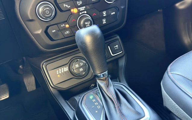 imagem-https://www.socarrao.com.br/sc-vehicle-images-prod/942482/1773860877040-17_035246.jpg