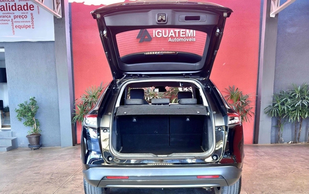 imagem-https://www.socarrao.com.br/sc-vehicle-images-prod/942533/1773861751098-1_080557.jpg