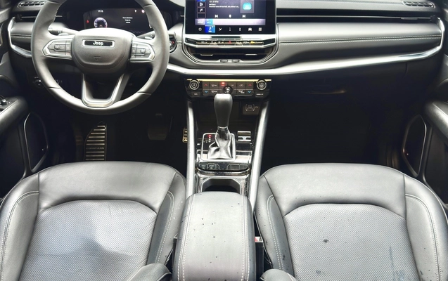 imagem-https://www.socarrao.com.br/sc-vehicle-images-prod/942551/1773861971665-15_053220.jpg
