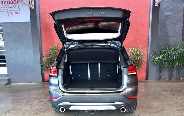 imagem-https://www.socarrao.com.br/sc-vehicle-images-prod/942560/1773862202894-18_020822.jpg