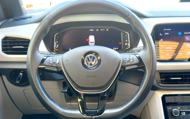 imagem-https://www.socarrao.com.br/sc-vehicle-images-prod/942611/1773863069549-4_053400.jpg