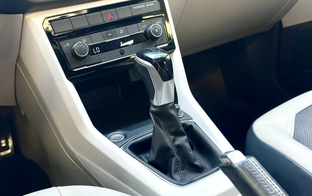 imagem-https://www.socarrao.com.br/sc-vehicle-images-prod/942611/1773863069550-8_053400.jpg