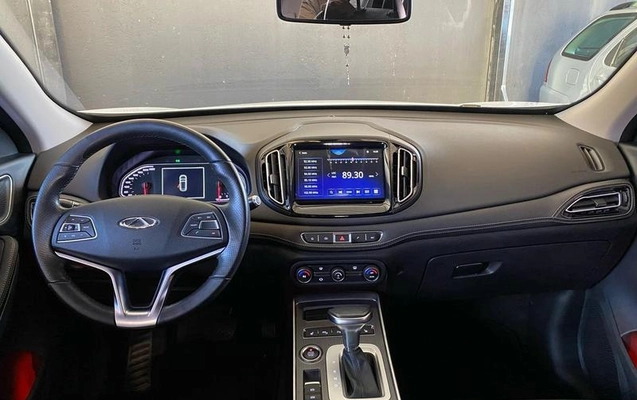 imagem-https://www.socarrao.com.br/sc-vehicle-images-prod/942649/1789413028298-7144105_4_B_7b50e03499.jpeg