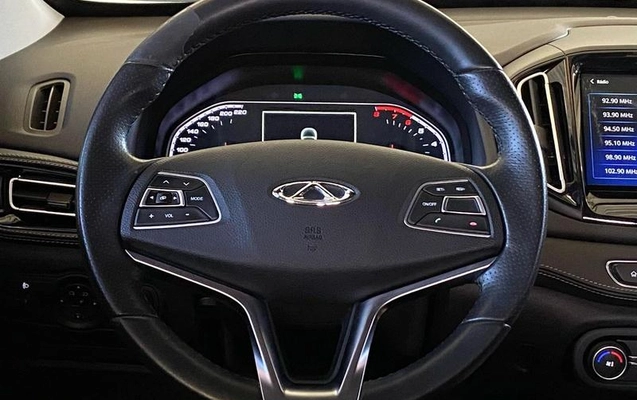 imagem-https://www.socarrao.com.br/sc-vehicle-images-prod/942649/1789413028301-7144105_2_B_693f5e9439.jpeg