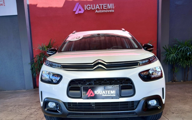 imagem-https://www.socarrao.com.br/sc-vehicle-images-prod/942725/1773864250900-3_052507.jpg