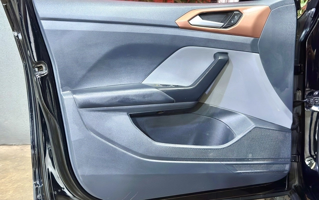 imagem-https://www.socarrao.com.br/sc-vehicle-images-prod/942753/1773864661584-13_060851.jpg