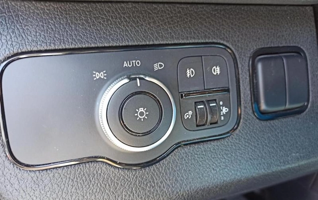 imagem-https://www.socarrao.com.br/sc-vehicle-images-prod/943043/1790352752951-7909700_9_B_fd6a181f80.jpeg