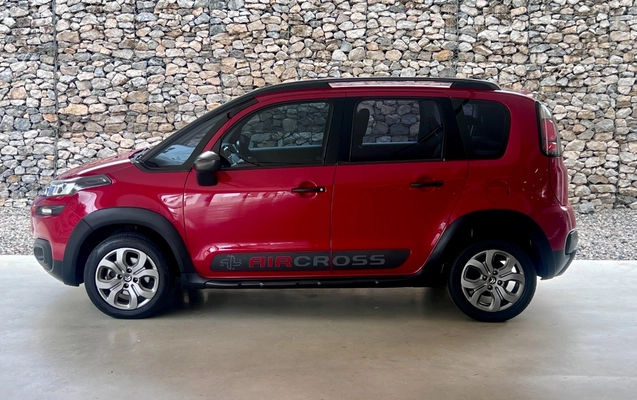 imagem-https://www.socarrao.com.br/sc-vehicle-images-prod/943053/1773870138416-SU1HXzQ1OTcuanBn.jpg