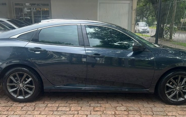 imagem-https://www.socarrao.com.br/sc-vehicle-images-prod/943141/1792512340831-gb-105ad7a.jpeg
