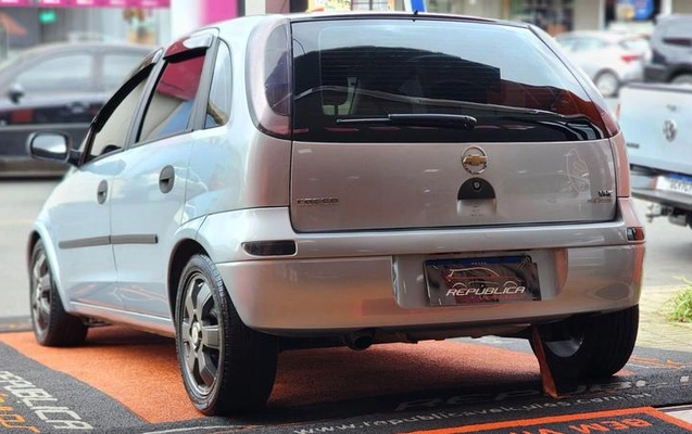 imagem-https://www.socarrao.com.br/sc-vehicle-images-prod/943443/1789395025941-7217517_2_B_f15d2ef601.jpeg