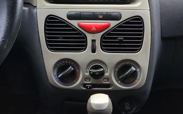 imagem-https://www.socarrao.com.br/sc-vehicle-images-prod/943444/1790082235267-7227559_3_B_776cfc17b7.jpeg