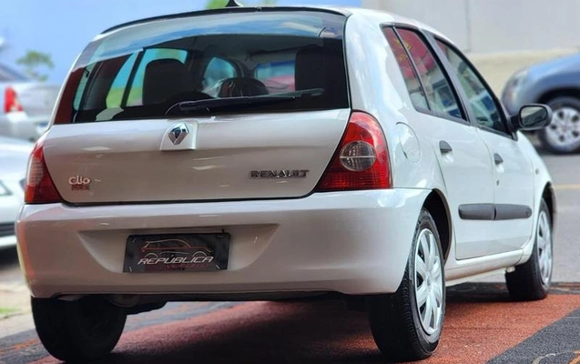 imagem-https://www.socarrao.com.br/sc-vehicle-images-prod/943457/1784921350735-7689057_3_B_97b514c5e4.jpeg