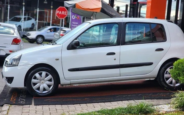 imagem-https://www.socarrao.com.br/sc-vehicle-images-prod/943457/1784921350738-7689057_1_B_3908e13868.jpeg