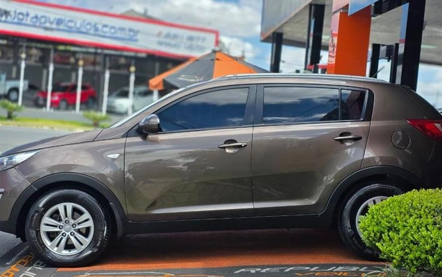 imagem-https://www.socarrao.com.br/sc-vehicle-images-prod/943464/1784925843049-7366960_7_B_67423d2a60.jpeg