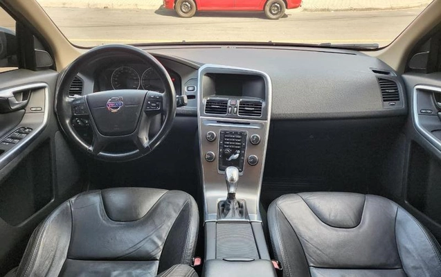 imagem-https://www.socarrao.com.br/sc-vehicle-images-prod/943472/1787661719769-6537337_15_B_69f0830fb7.jpeg