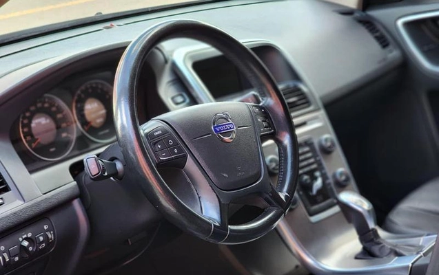 imagem-https://www.socarrao.com.br/sc-vehicle-images-prod/943472/1787661719771-6537337_9_B_59044a05b8.jpeg