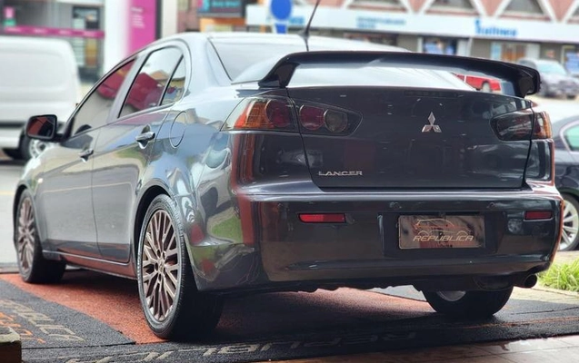 imagem-https://www.socarrao.com.br/sc-vehicle-images-prod/943479/1788633788220-7780326_1_B_f580cfd87b.jpeg