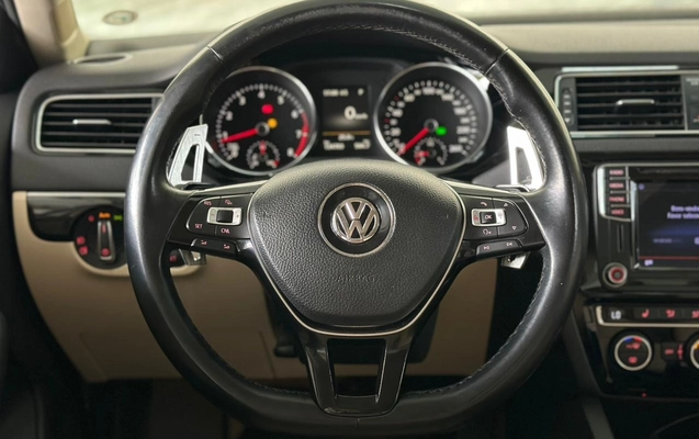 imagem-https://www.socarrao.com.br/sc-vehicle-images-prod/943690/1776256483684-65f3e378-7191-4bc4-a739-53641688d040.jpg