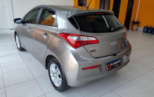imagem-https://www.socarrao.com.br/sc-vehicle-images-prod/943710/1789579712680-7197860_0_B_f6abef0ff6.jpeg
