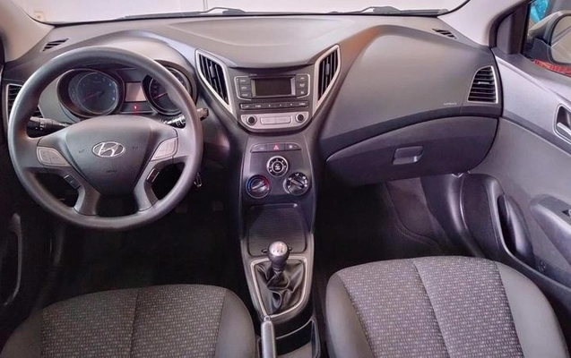 imagem-https://www.socarrao.com.br/sc-vehicle-images-prod/943710/1789579712688-7197860_0_B_733237a167.jpeg