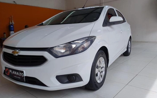 imagem-https://www.socarrao.com.br/sc-vehicle-images-prod/943730/1785498924310-7713994_7_B_4b2d51c124.jpeg