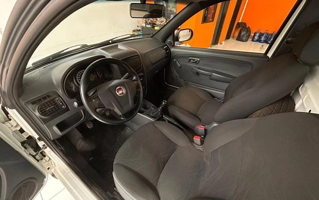 imagem-https://www.socarrao.com.br/sc-vehicle-images-prod/943751/1789579796081-7208572_2_B_108c16e614.jpeg
