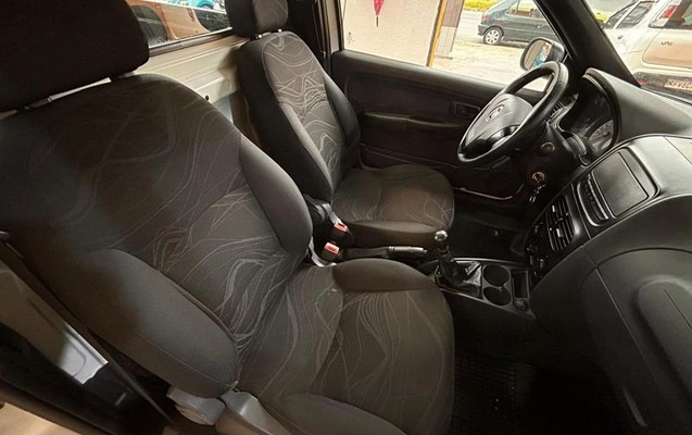 imagem-https://www.socarrao.com.br/sc-vehicle-images-prod/943751/1789579796082-7208572_0_B_8eee8aa8d9.jpeg