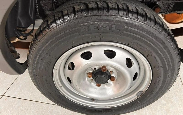 imagem-https://www.socarrao.com.br/sc-vehicle-images-prod/943751/1789579796085-7208572_2_B_45b49e6d06.jpeg