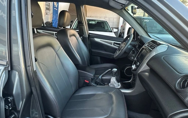 imagem-https://www.socarrao.com.br/sc-vehicle-images-prod/943803/1784650475328-gb-890f855.jpeg