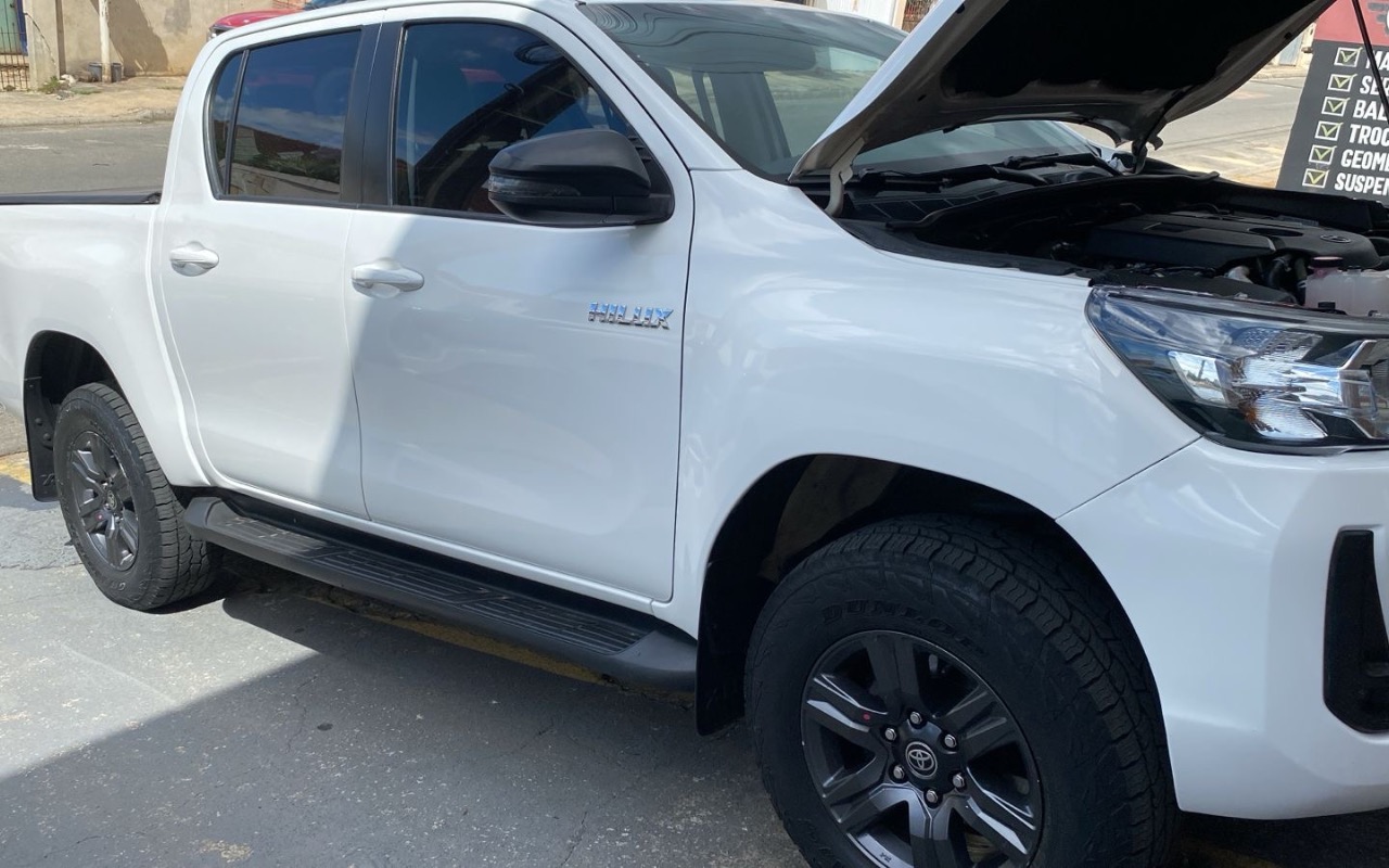 imagem-https://www.socarrao.com.br/sc-vehicle-images-prod/943890/1773927561056-YTIyYTcxMTMtZDc3Ny00ZTI3LTkwZWUtNzg1MmIzMmEwN2RlLmpwZWc.jpeg