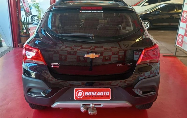 imagem-https://www.socarrao.com.br/sc-vehicle-images-prod/943908/1773927380649-7890886_1_B_7df40d5034.jpeg