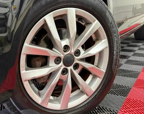 imagem-https://www.socarrao.com.br/sc-vehicle-images-prod/943916/1785510085456-7907527_12_B_1d7462226e.jpeg