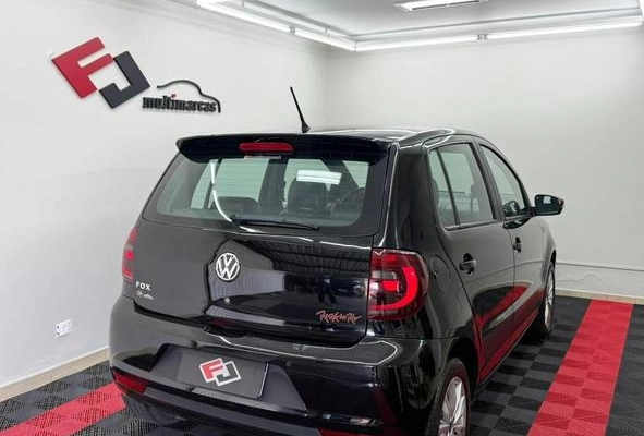 imagem-https://www.socarrao.com.br/sc-vehicle-images-prod/943916/1785510085461-7907527_8_B_08b5fdd9b4.jpeg