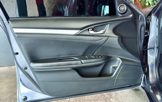 imagem-https://www.socarrao.com.br/sc-vehicle-images-prod/944060/1773930989589-12_034733.jpg
