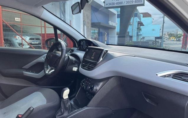 imagem-https://www.socarrao.com.br/sc-vehicle-images-prod/944360/1773940064943-38c7631e6dac45b0bec7c89f3d7e8b77_1773939974086.jpeg
