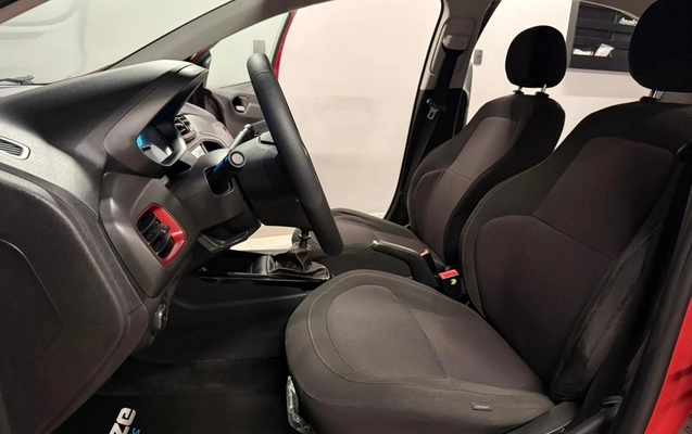 imagem-https://www.socarrao.com.br/sc-vehicle-images-prod/944455/1773941988471-003_2cca29f206766f09252419d28a3bc5f7.jpeg