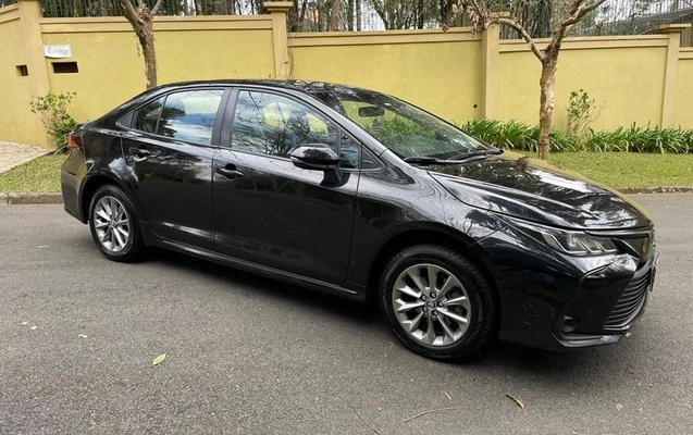 imagem-https://www.socarrao.com.br/sc-vehicle-images-prod/944517/1788636947827-7251006_4_B_7429c7155f.jpeg