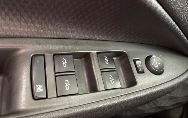 imagem-https://www.socarrao.com.br/sc-vehicle-images-prod/944523/1788636959074-7430544_11_B_5ed7355e8d.jpeg