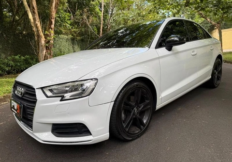 Audi A3 2020 Branco — foto 1 de 3