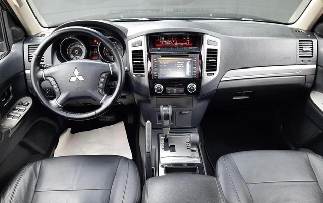 imagem-https://www.socarrao.com.br/sc-vehicle-images-prod/944582/1784915048331-7897921_7_B_a80d6c59b7.jpeg