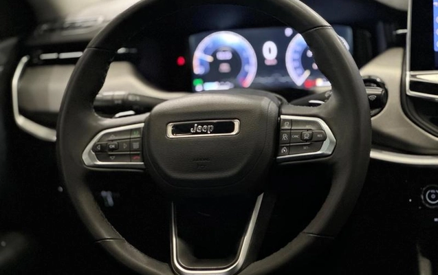 imagem-https://www.socarrao.com.br/sc-vehicle-images-prod/944625/1789049843992-7893424_17_B_4a054324a4.jpeg