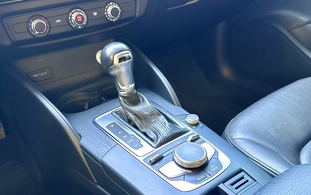 imagem-https://www.socarrao.com.br/sc-vehicle-images-prod/944789/1773945671189-15_015003.jpg