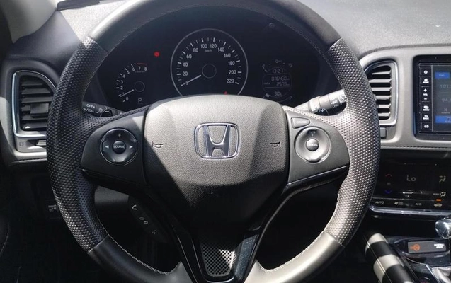 imagem-https://www.socarrao.com.br/sc-vehicle-images-prod/944909/1789049987146-7891569_7_B_42069141a1.jpeg