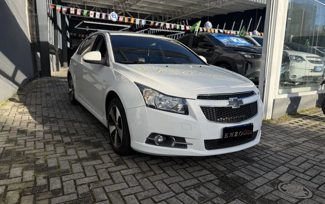 imagem-https://www.socarrao.com.br/sc-vehicle-images-prod/945029/1781292706350-vehicle_image_1781292633_ef4a74c25de0f85d741c71233c07a711.jpeg