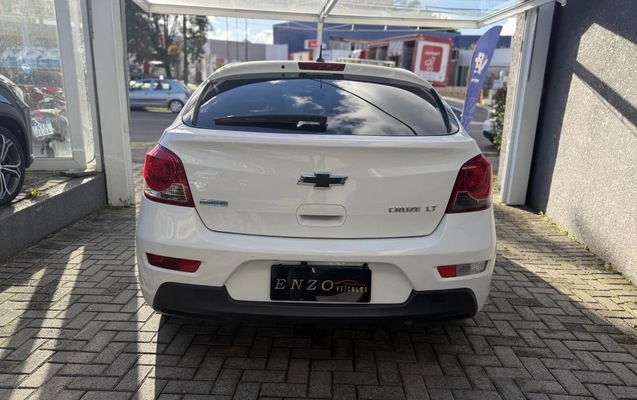 imagem-https://www.socarrao.com.br/sc-vehicle-images-prod/945029/1781292706353-vehicle_image_1781292656_032776e13b0611d7f0c75b867ffab390.jpeg