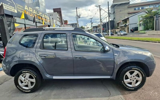 imagem-https://www.socarrao.com.br/sc-vehicle-images-prod/945067/1784832701452-7912937_5_B_74791834cd.jpeg