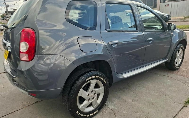 imagem-https://www.socarrao.com.br/sc-vehicle-images-prod/945067/1784832701459-7912937_10_B_eb51f48edb.jpeg