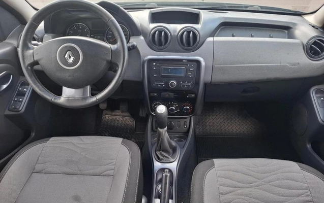 imagem-https://www.socarrao.com.br/sc-vehicle-images-prod/945067/1784832701472-7912937_17_B_6525540ca1.jpeg