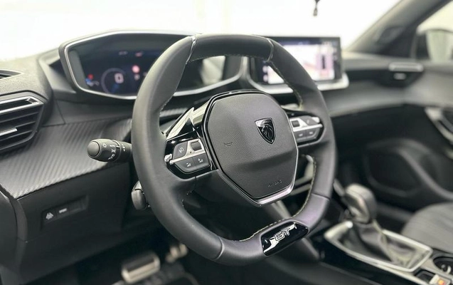 imagem-https://www.socarrao.com.br/sc-vehicle-images-prod/945455/1788532665984-7913464_11_B_c60d76d8f3.jpeg